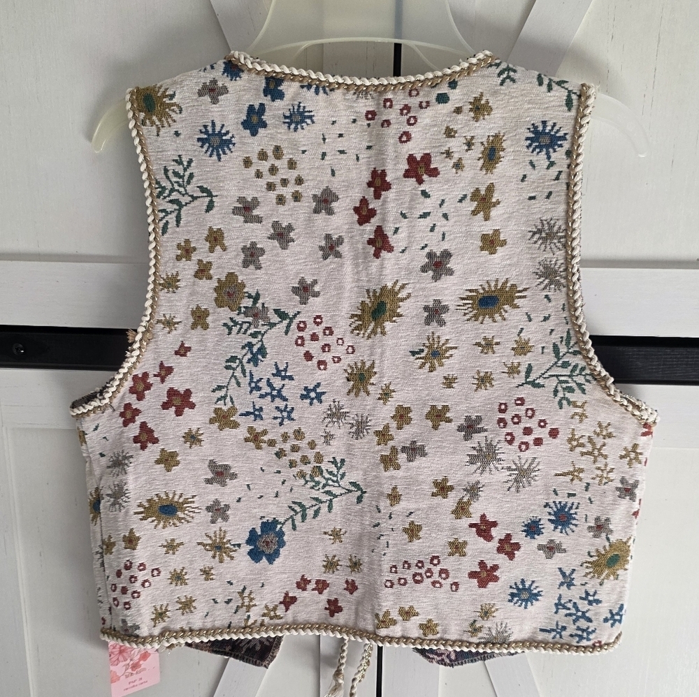 SHEIN Floral Embroidered Vest - Multicolor - Picture 3 of 4